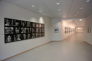 Ausstellung: Barbara K&ouml;ppe &ndash; Das (de)konstruierte Gl&uuml;ck